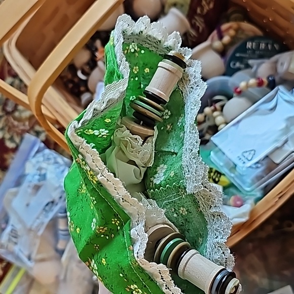 Whole Basketfull!!! For Button & Spool Dolls!🧵❣️ - Picture 4 of 16